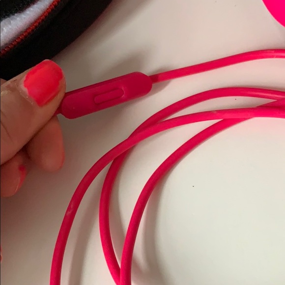 Beats By Dr. Dre Pink Solo HD Beats - Picture 3 of 8